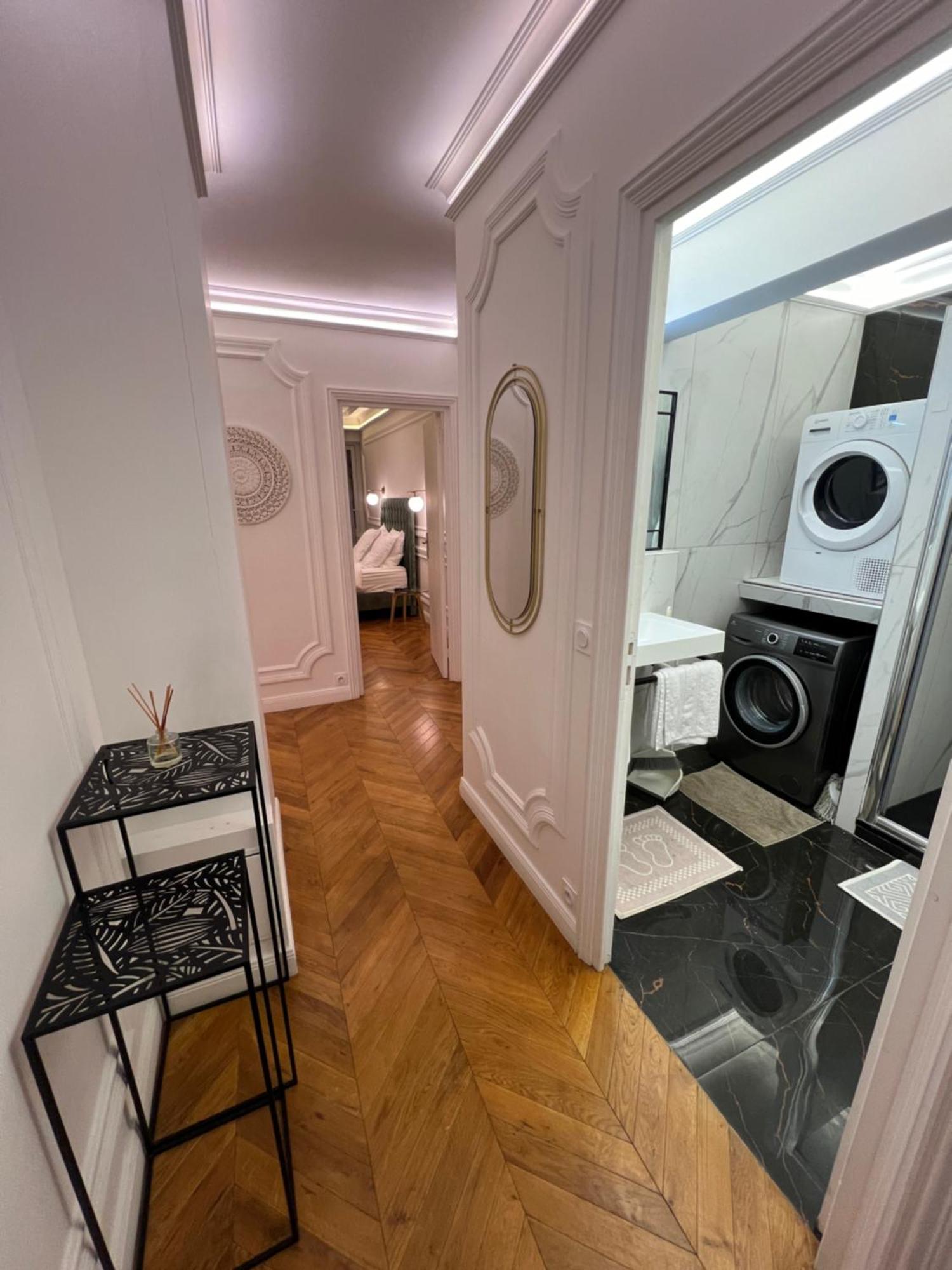 Private Apartments - Champs-Elysees ปารีส ภายนอก รูปภาพ