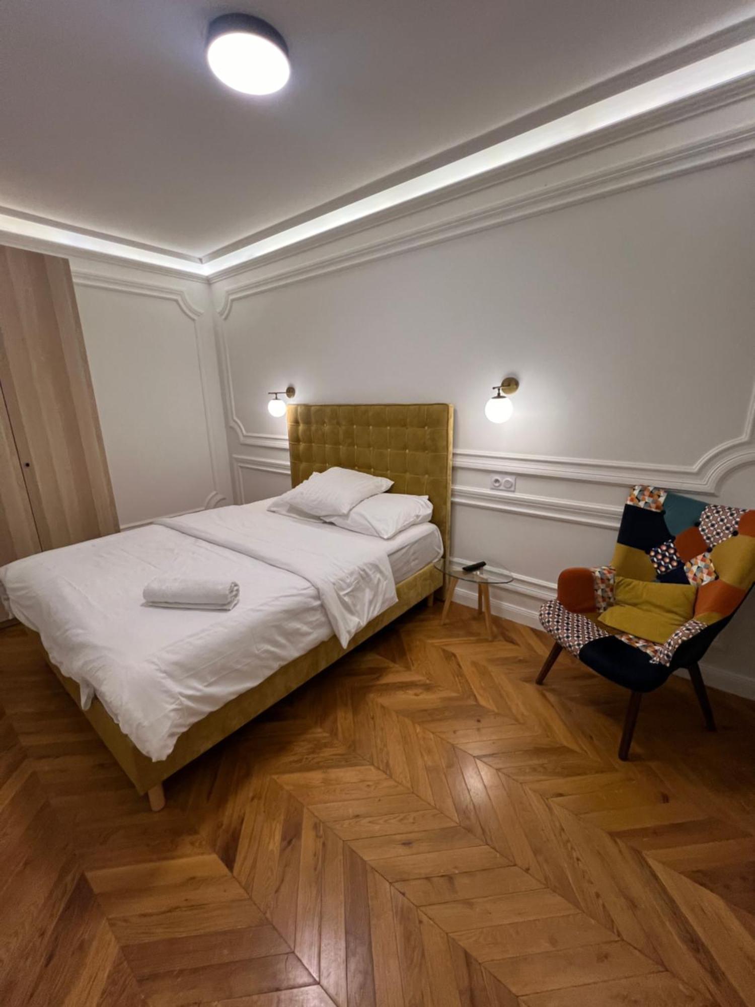 Private Apartments - Champs-Elysees ปารีส ภายนอก รูปภาพ