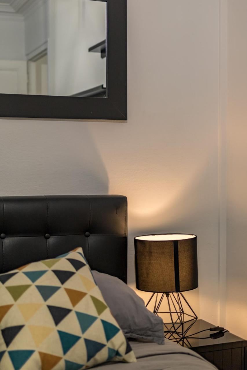 Private Apartments - Champs-Elysees ปารีส ภายนอก รูปภาพ